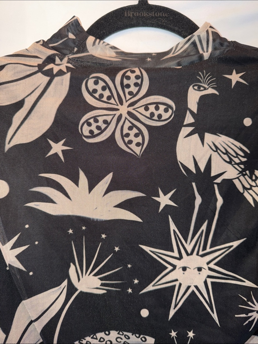 Farm Rio Black & Cream Celestial Long Sleeve Top, SZ M, PTP 16”, (T1-360) - Picture 12 of 15